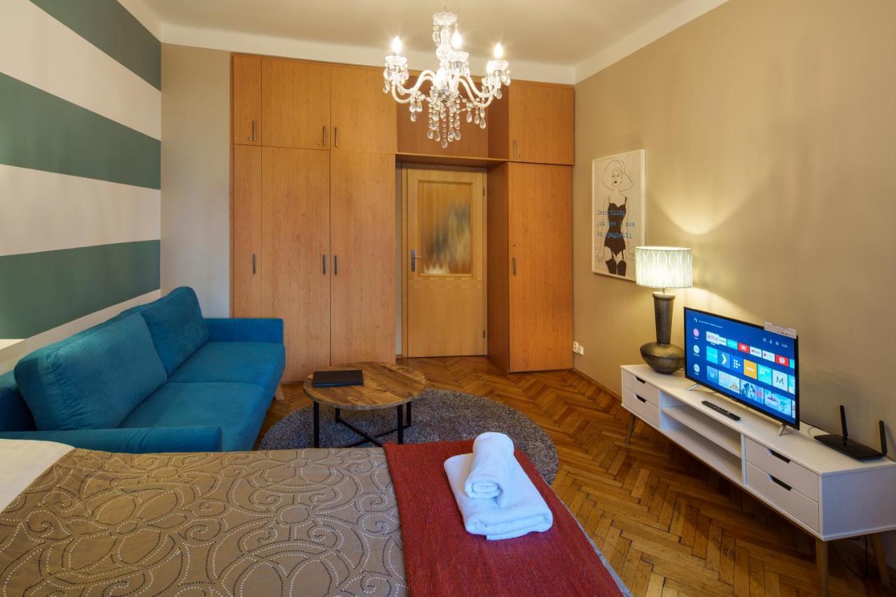 Dlouha Apartment With Balcony Praha Exteriér fotografie